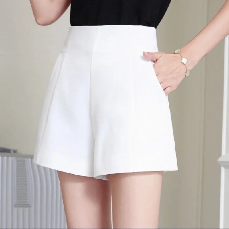 Women Shorts Spring Summer Casual High Waist A-line Shorts Loose Wide Leg Chiffon Shorts Chic Lady Black White Suit Shorts