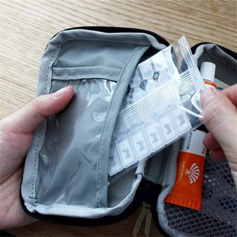 Portable Medicine Bag Cute First Aid Kit Medical Emergency Kits Organizer Outdoor Household Medicine Pill Storage Bag Travel