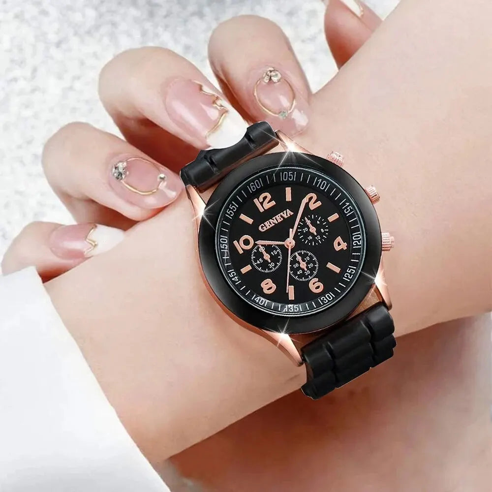 2 Black And White Rubber Straps Circular Dial Quartz Watch And 2 Combination Bracelets Suitable For Daily Life