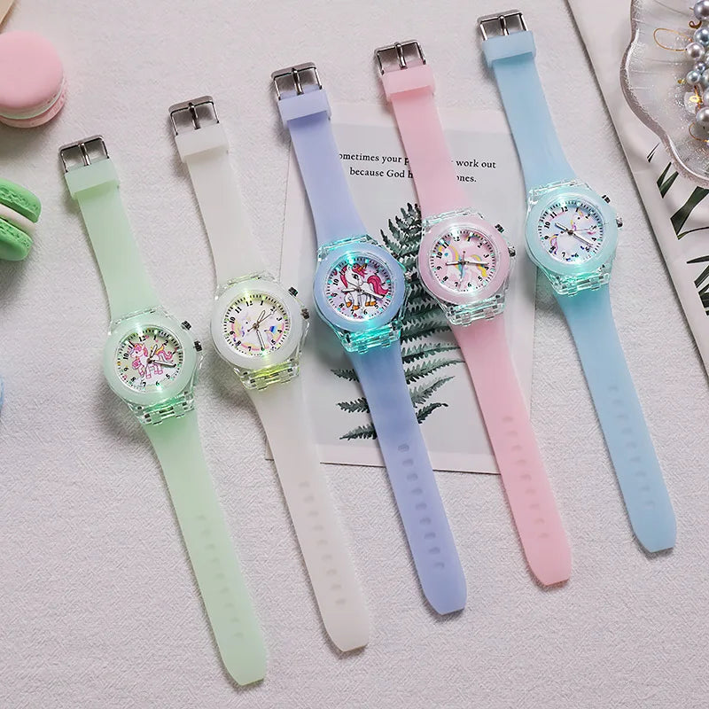 UTHAI C22 Kids's Watch For Cartoon Unicorn Watches Glow at Night Quartz DIGITAL CLOCK Silicone Band Cute Girls Primary School