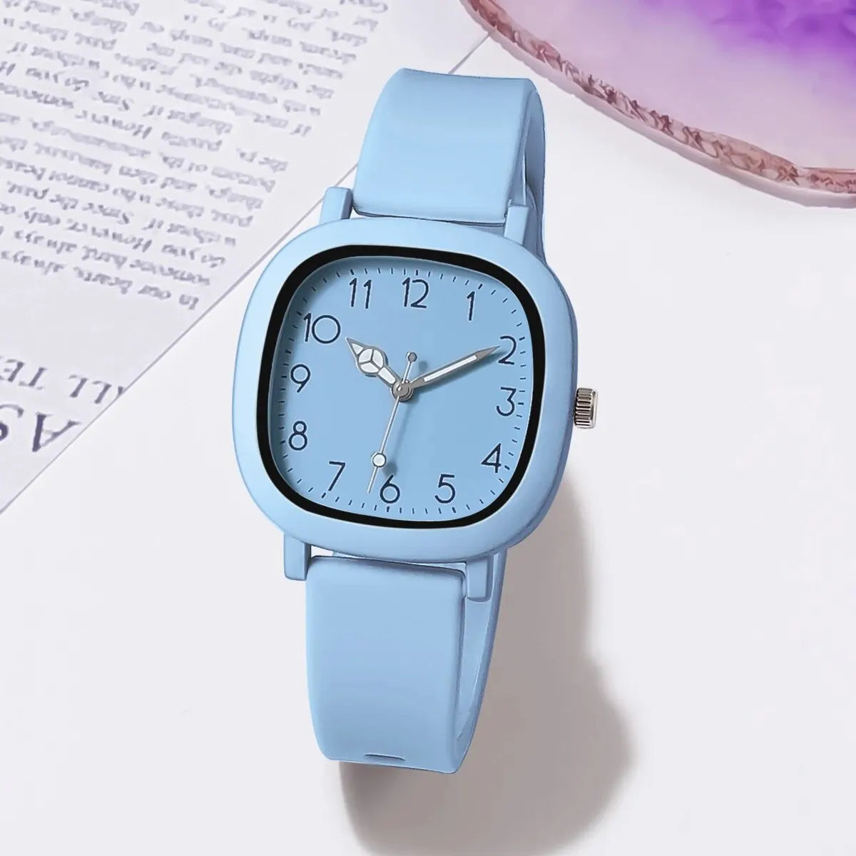 Fashion Simple Arabic Digital Surface Silicone Strap Women Quartz Watch