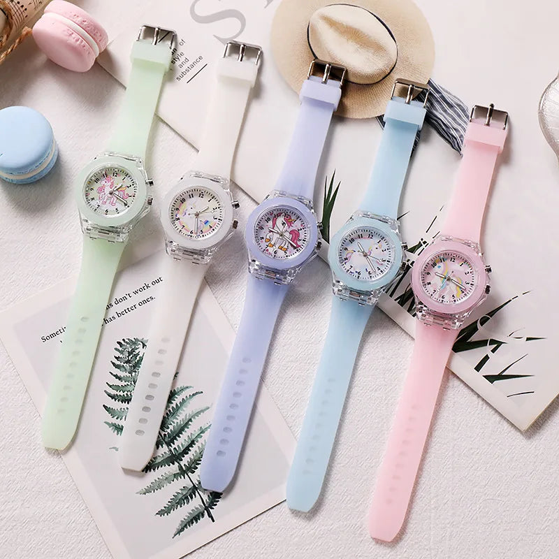 UTHAI C22 Kids's Watch For Cartoon Unicorn Watches Glow at Night Quartz DIGITAL CLOCK Silicone Band Cute Girls Primary School