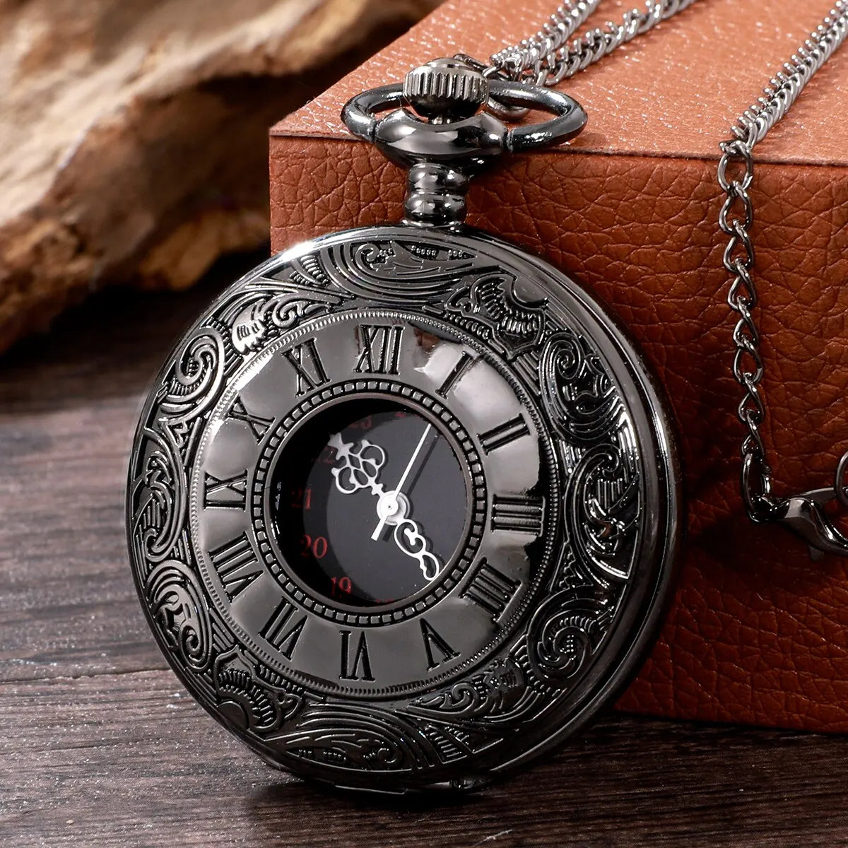 Vintage Charm Black Unisex Fashion Roman Number Quartz Steampunk Pocket Watch Women Man Necklace Pendant with Chain Gift