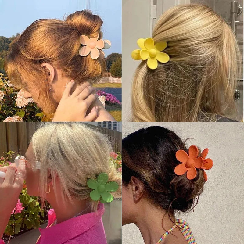 Korea Flower Shape Hair Claw Clip for Women Girls Barrette Crab Hair Claws Ponytail Hairpins Bath Barrette Headwear Accessories