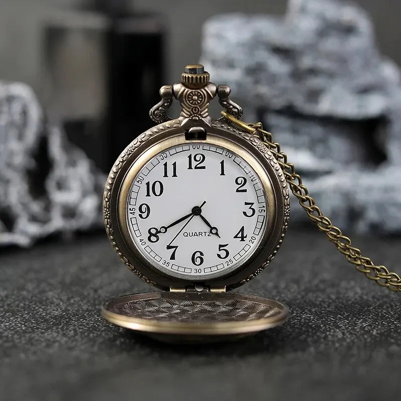 Best Gifts Luxury Gold Quartz Pocket Watch Design Fishes Necklace Pendant Pocket Watch Clock for Mens Womens